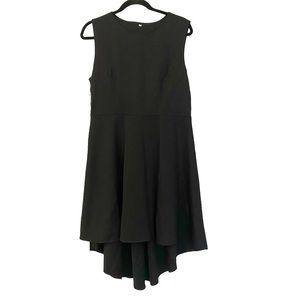 Black sleeveless dress